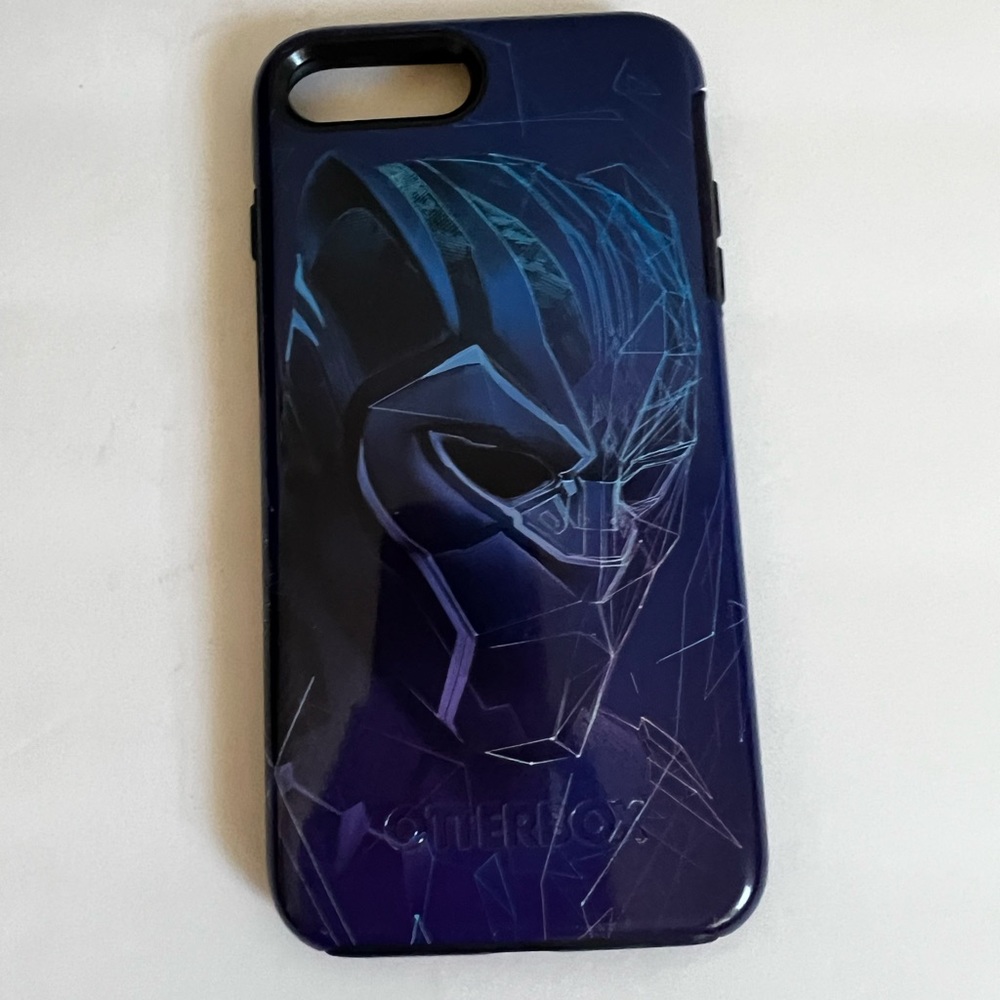 iPhone 8 Black Panther Marvel Otterbox Case
